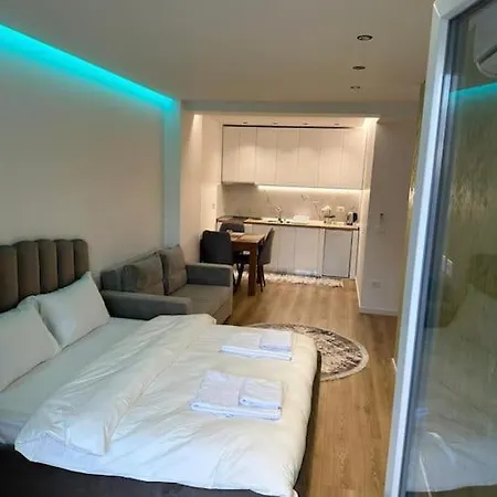 Luxury Apartament * Τίρανα
